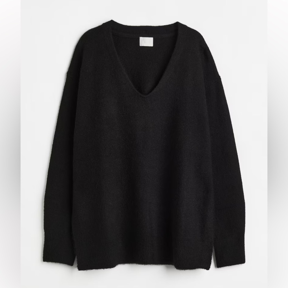 H&M Oversized Wool Blend V-Neck Sweater in Black